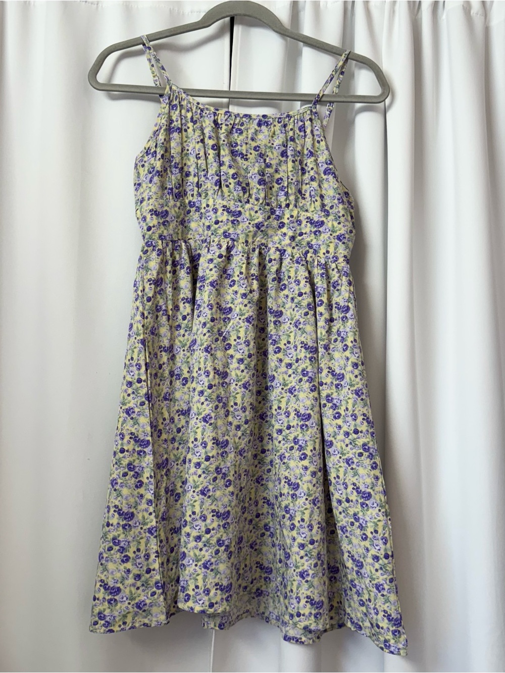Lavender and Pale Yellow Floral Sleeveless Sundress Size Small